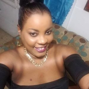 Meet your Posher, Nadra